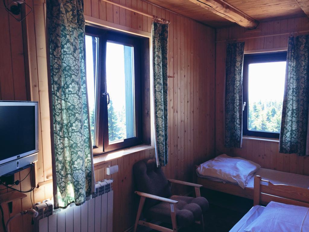 Hôtel Schronisko Skrzyczne à Szczyrk Chambre photo